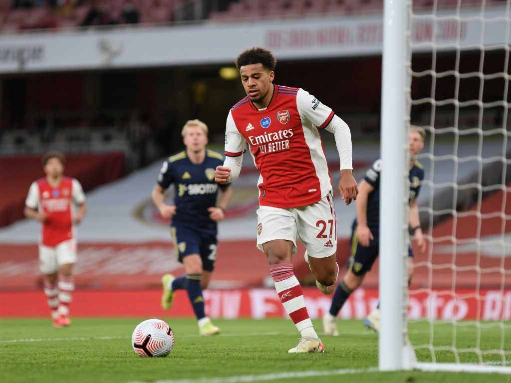 在中场发起 在中场发起